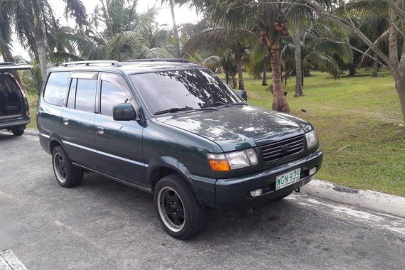 Sell 2nd Hand 1999 Toyota Revo Manual Gasoline at 130000 km in Quezon City