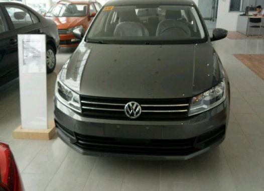 Selling Volkswagen Santana 2019 Automatic Gasoline in Santa Rosa