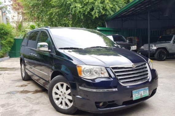 2011 Chrysler Town And Country for sale in Quezon City