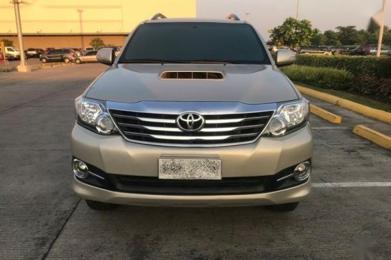 Selling 2nd Hand Toyota Fortuner 2015 Manual Diesel at 30153 km in Santiago