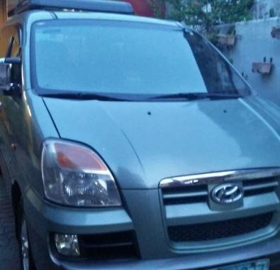 Selling 2nd Hand Hyundai Starex 2005 at 100000 km in Los Baños