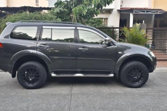 Selling 2nd Hand Mitsubishi Montero 2011 in Marikina