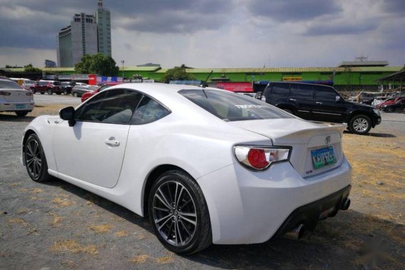 Selling 2nd Hand Toyota 86 2013 at 28167 km in Pasig