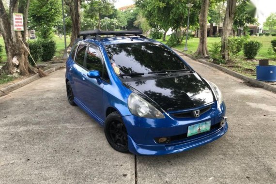 Selling 2nd Hand Honda Fit 2003 in Manila