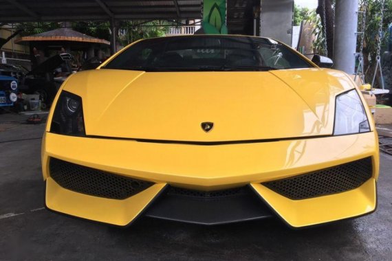 2nd Hand Lamborghini Gallardo 2012 for sale in Makati