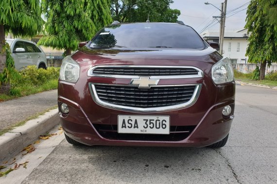 Selling 2nd Hand Chevrolet Spin 2015 at 65000 km 