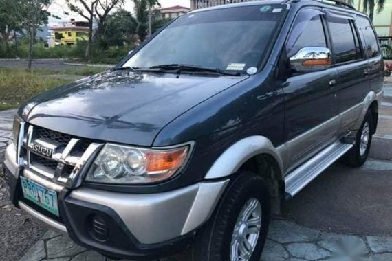 Selling 2nd Hand Isuzu Crosswind 2010 at 50000 km in Manila