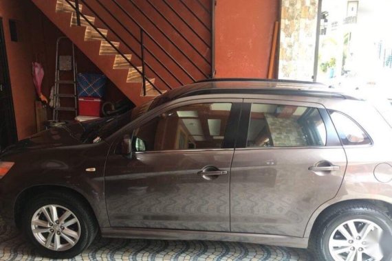 Selling 2011 Mitsubishi Asx Suv for sale in Taytay