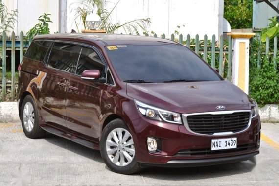 Selling Kia Grand Carnival 2018 at 8000 km in Las Piñas