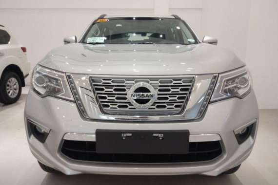 Selling Nissan Terra 2019 Manual Diesel in Manila
