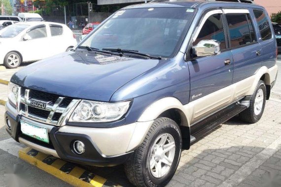 Selling Isuzu Crosswind 2012 at 90000 km in Manila