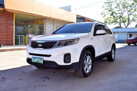 Selling 2nd Hand Kia Sorento 2013 in Lemery