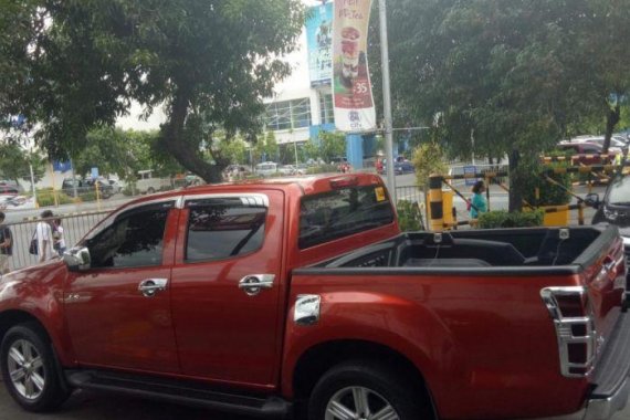 Sell 2nd Hand 2017 Isuzu D-Max Manual Diesel at 50000 km in Bacolod