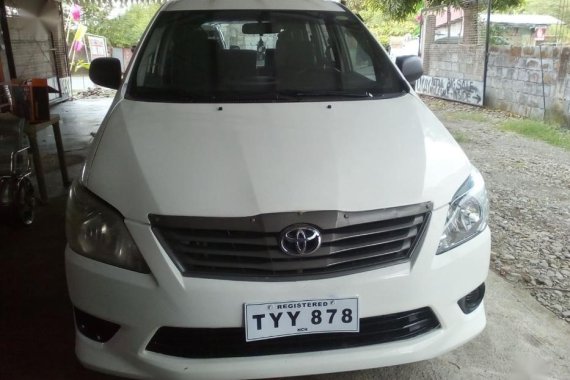 2nd Hand Toyota Innova 2012 for sale in San Leonardo