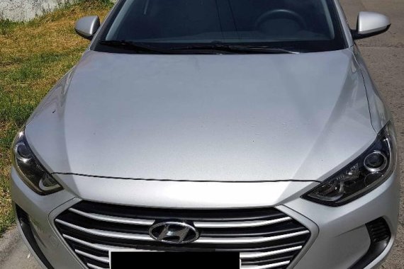 2nd Hand Hyundai Elantra 2018 Manual Gasoline for sale in Tagaytay