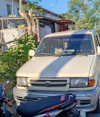Like New Toyota Revo for sale in Bacoor