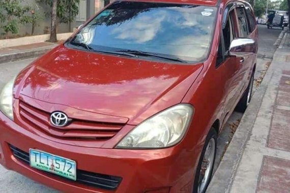 Selling 2nd Hand Toyota Innova 2011 in San Leonardo