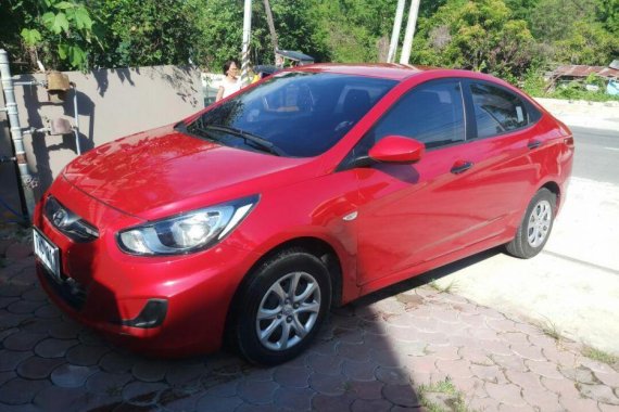 Selling 2nd Hand Hyundai Accent 2011 in Tarlac City