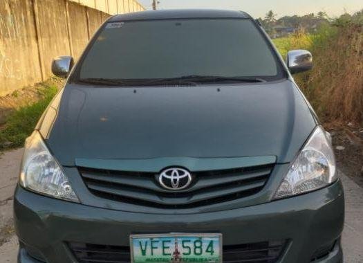 Toyota Innova 2011 Manual Diesel for sale in Rosario