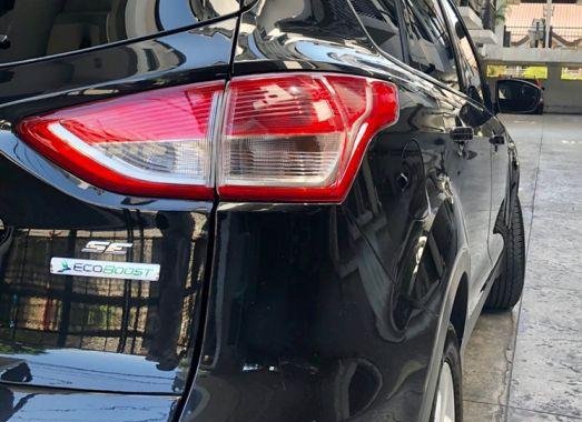 2nd Hand Ford Escape 2015 at 48000 km for sale