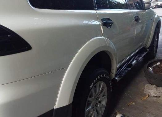 Sell 2nd Hand 2013 Mitsubishi Montero Sport Manual Diesel at 65000 km in Manila