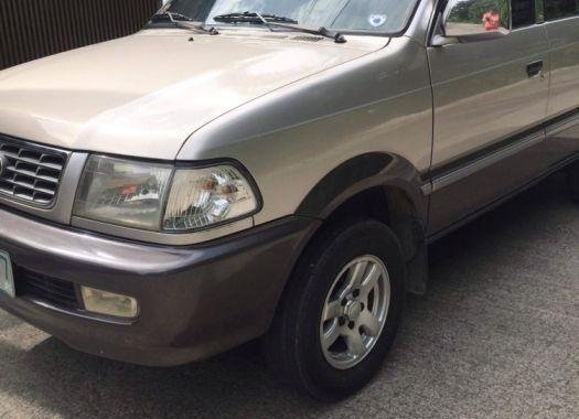 2nd Hand Toyota Revo 2002 Automatic Gasoline for sale in Quezon City
