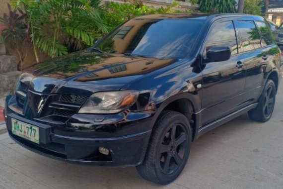 Mitsubishi Outlander 2003 Automatic Gasoline for sale in Quezon City