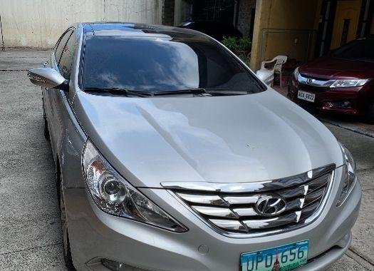 2nd Hand Hyundai Sonata 2012 at 100000 km for sale in Quezon City