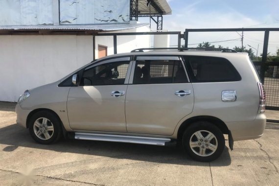 2nd Hand Toyota Innova 2008 Automatic Diesel for sale in Santiago