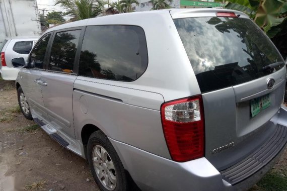 Selling Kia Carnival 2008 at 118000 km in Dumaguete