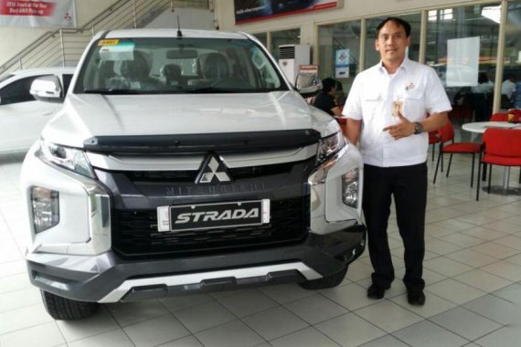 Selling Brand New Mitsubishi Strada 2019 in Aguilar