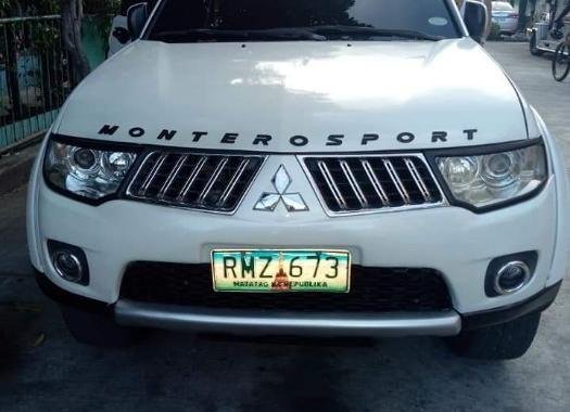 Sell 2nd Hand 2013 Mitsubishi Montero Sport Manual Diesel at 65000 km in Manila