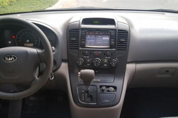 2nd Hand Kia Carnival 2013 at 27367 km for sale in Quezon City