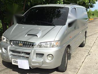 Selling Hyundai Starex 2004 Manual Diesel in Mandaue