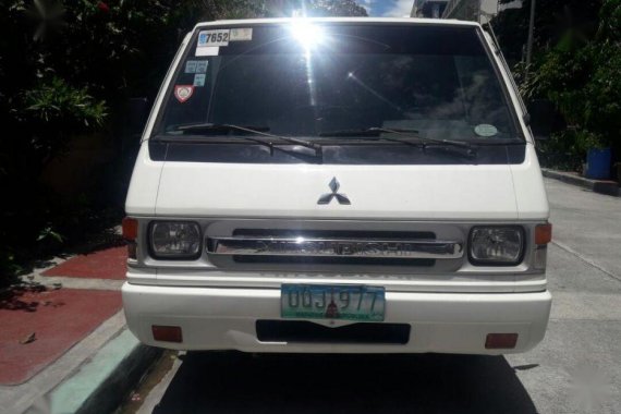 Selling 2nd Hand Mitsubishi L300 2012 at 90000 km in Quezon City