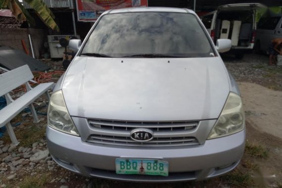 Selling Kia Carnival 2008 at 118000 km in Dumaguete