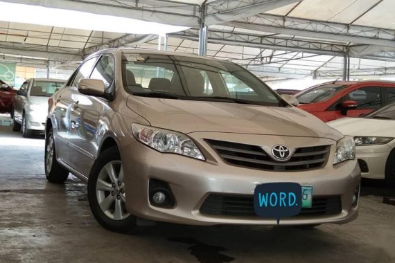 Selling Toyota Corolla Altis 2012 Automatic Gasoline in Makati