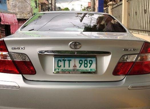 Sell Like New 2002 Toyota Camry at 100000 km in Makati