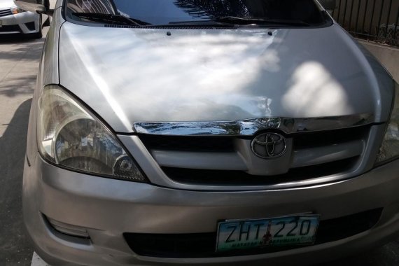 Sell Used 2007 Toyota Innova in Quezon City 