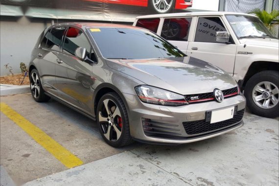 Selling 2nd Hand Volkswagen Golf Gti 2015 at 38300 km in Makati