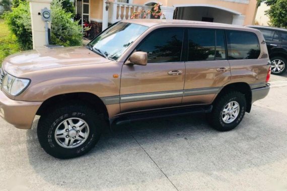 Selling 2nd Hand Toyota Land Cruiser 1999 in Calamba