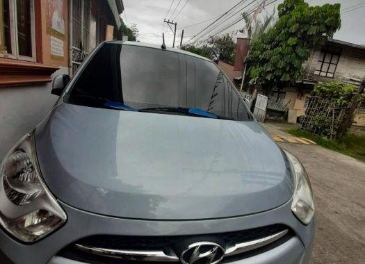 Silver Hyundai I10 2012 for sale in Calumpit