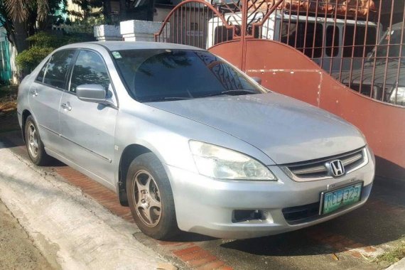 Selling Honda Accord 2006 Automatic Gasoline in Quezon City