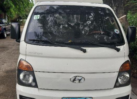 2nd Hand Hyundai H-100 2012 at 130000 km for sale