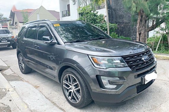 Sell 2nd Hand 2016 Ford Explorer at 15000 km in Bacoor