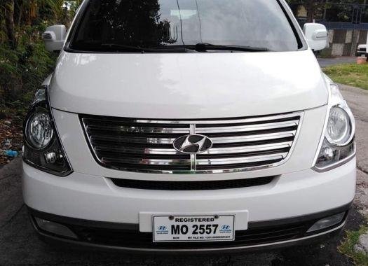 Selling Hyundai Grand Starex 2015 Automatic Diesel in Las Piñas