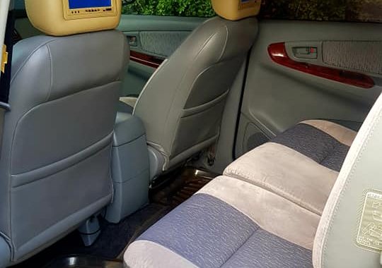 2009 Toyota Innova Automatic Diesel for sale in Metro Manila 