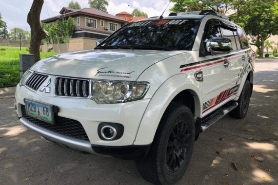 Sell 2nd Hand 2011 Mitsubishi Montero Sport Automatic Diesel at 70000 km in Las Piñas