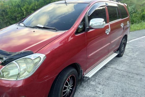 Selling Toyota Innova 2005 at 130000 km in Guinobatan