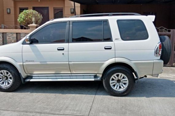 2nd Hand Isuzu Crosswind 2010 Automatic Diesel for sale in Meycauayan